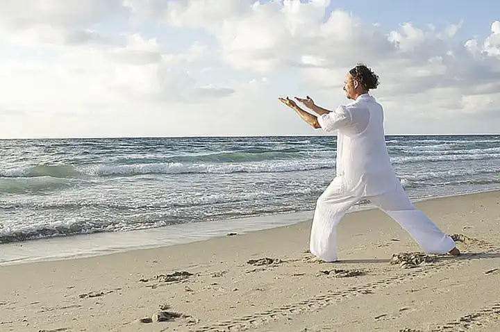 Como practicar yoga correctamente