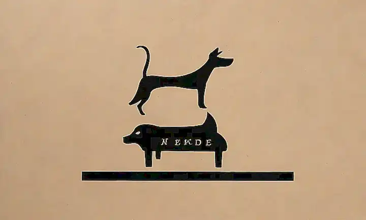 silhouette de perro saltando en muebles con No más sofas jumps y guía para ayuda abajo.