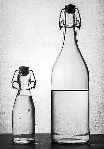 Utiliza agua embotellada